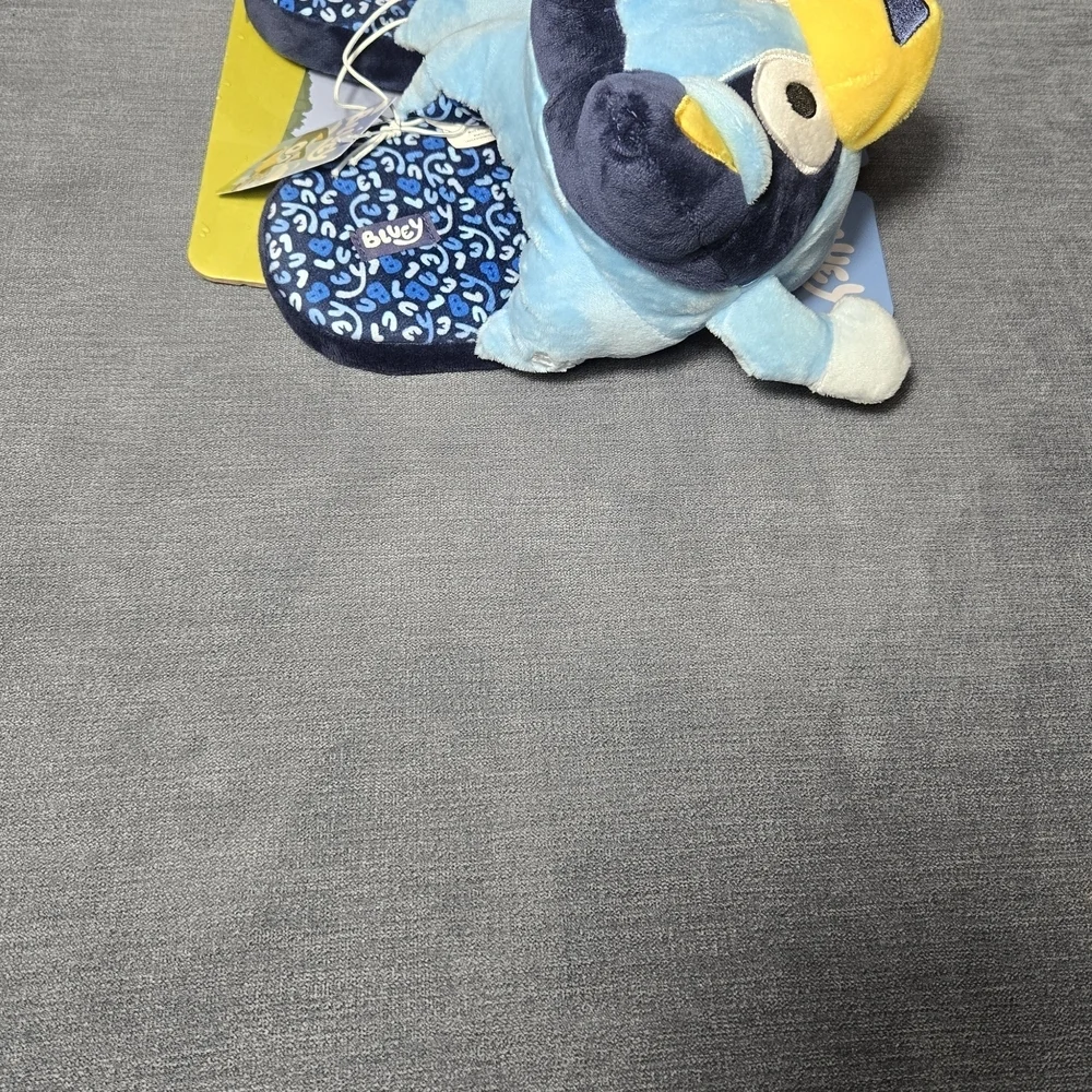 Bluey Kids Plush Slippers - Blue and Yellow - Picture 2 of 2